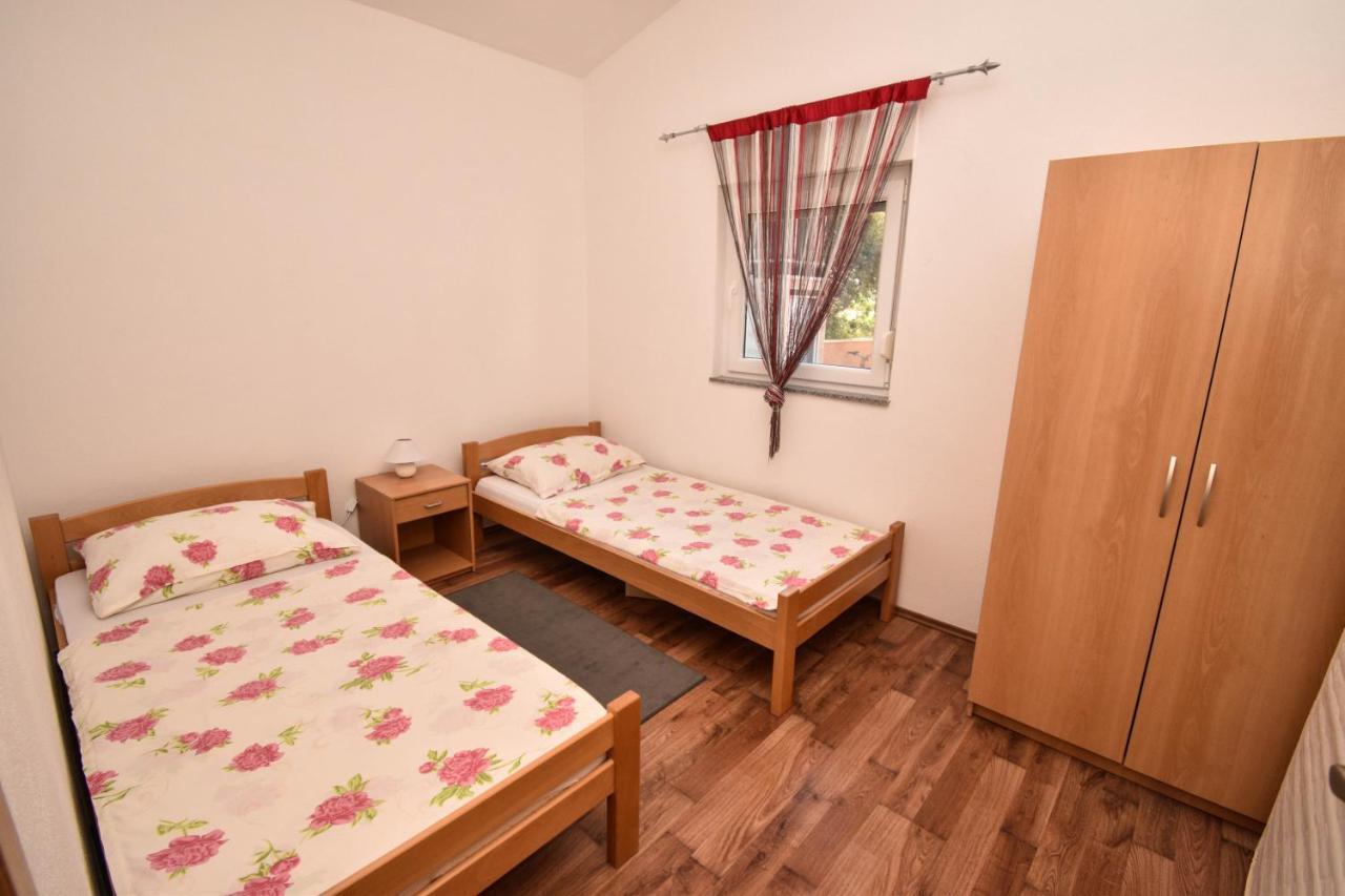 Apartmani Lukic 비르 외부 사진